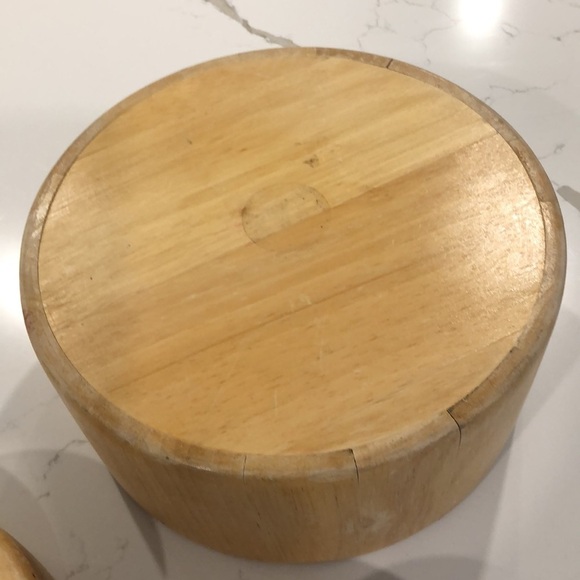 Dolphin genuine beechwood Thailand bowls large salad (1) and small salad  (2) - Picture 5 of 6